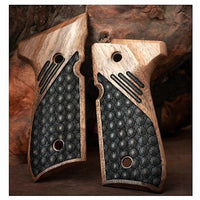 Beretta 92FS grips made of walnut