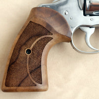 Colt Python grips - Bestpistolgrips