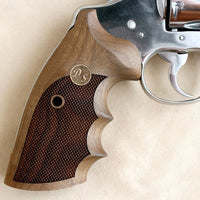 Colt Python grips - Bestpistolgrips