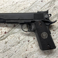 Colt 1911 Compact grips