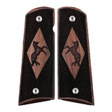 Bestpistolgrips Colt 1911 custom walnut grips with checkering and logo engraving
