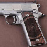 Bestpistolgrips Sig Sauer 1911 custom walnut grips with engraved star design