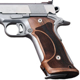 Bestpistolgrips Colt 1911 custom walnut grips with diamond checkering