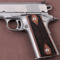 Colt 1911 grips