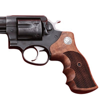 Ruger GP100 grips