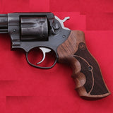Ruger GP100 grips
